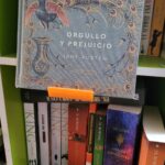 Soporte exhibidor de libros para estanterías